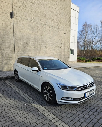 Volkswagen Passat cena 52000 przebieg: 249000, rok produkcji 2015 z Kalisz małe 121